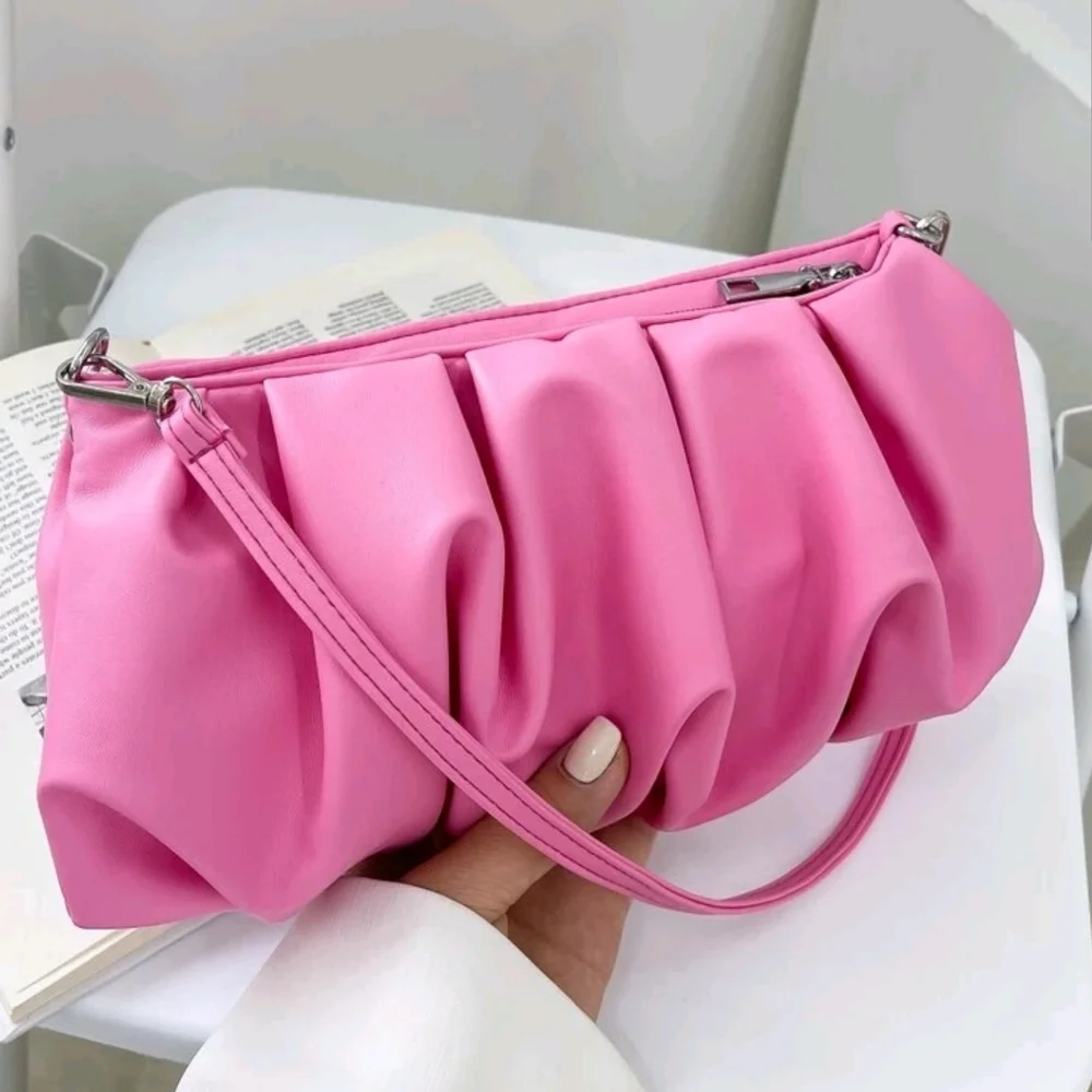 Small Pink Cloud Bag - Picture 3 of 6